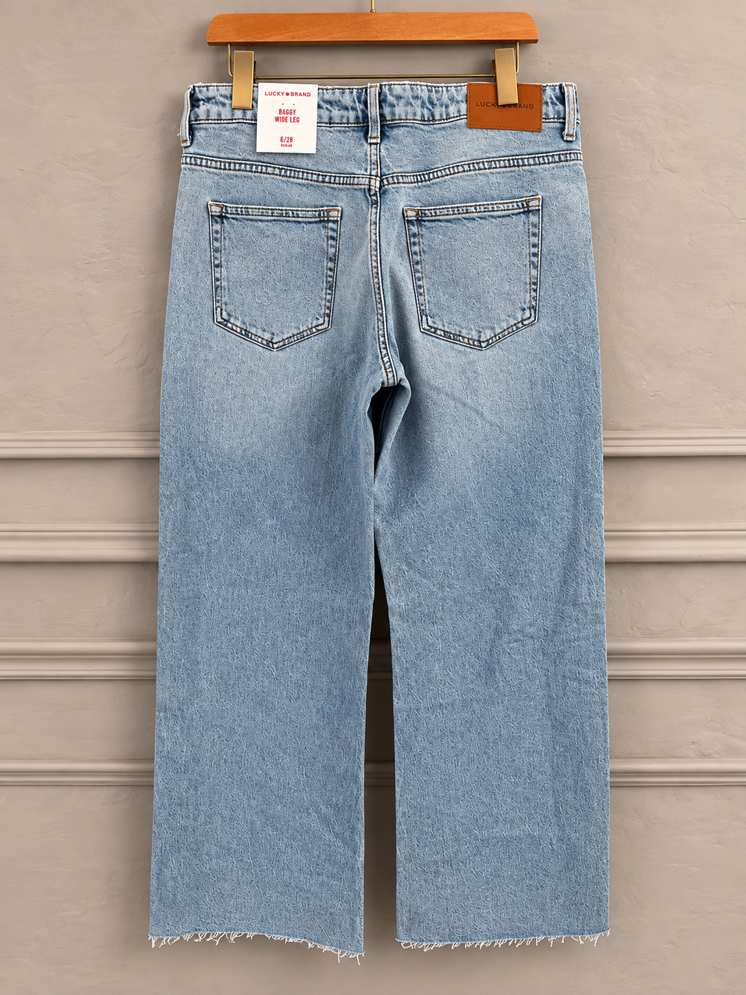 Light Wash Baggy Wide-Leg Jeans