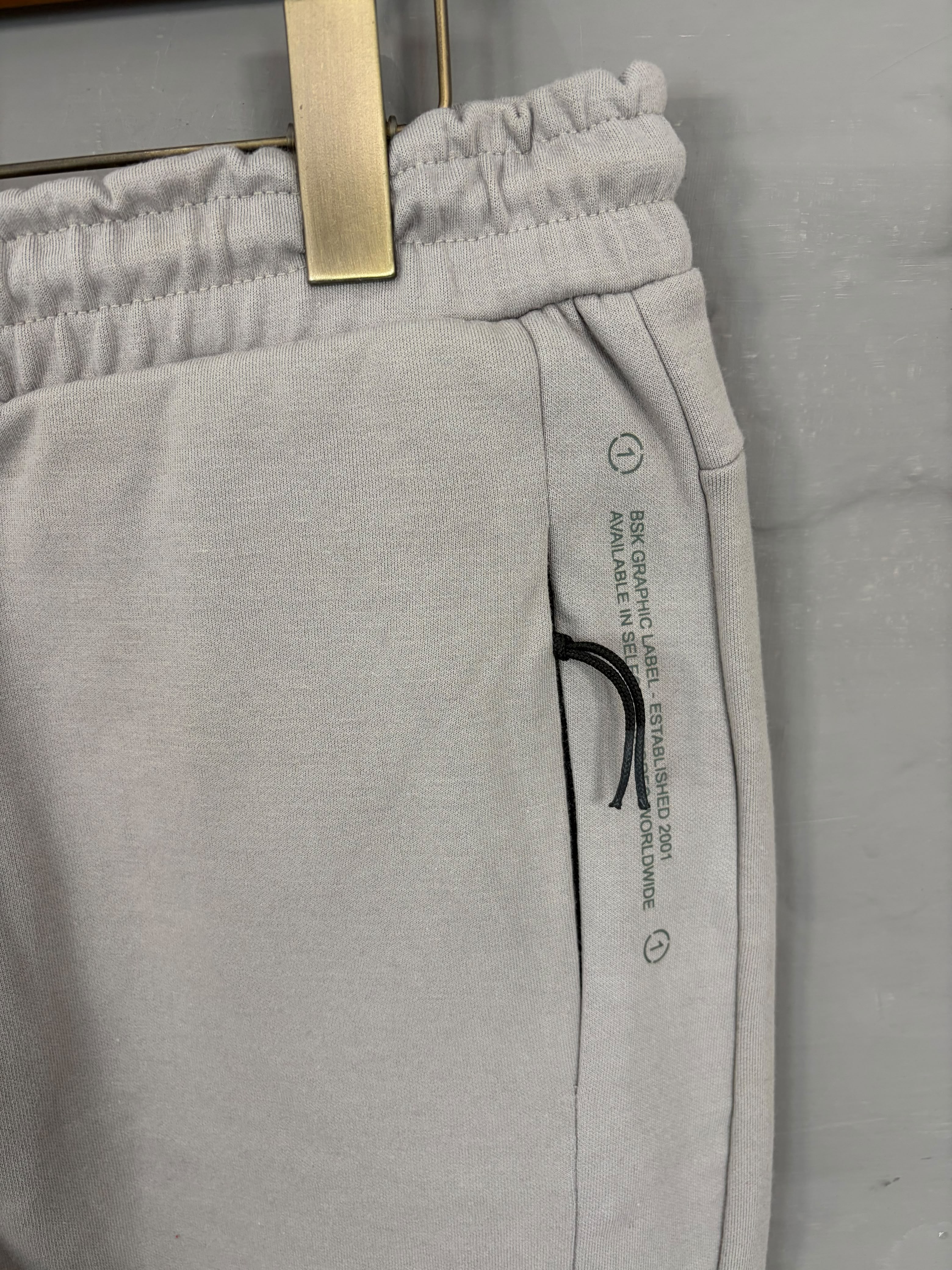 Men’s Urban Zip-Pocket Trouser