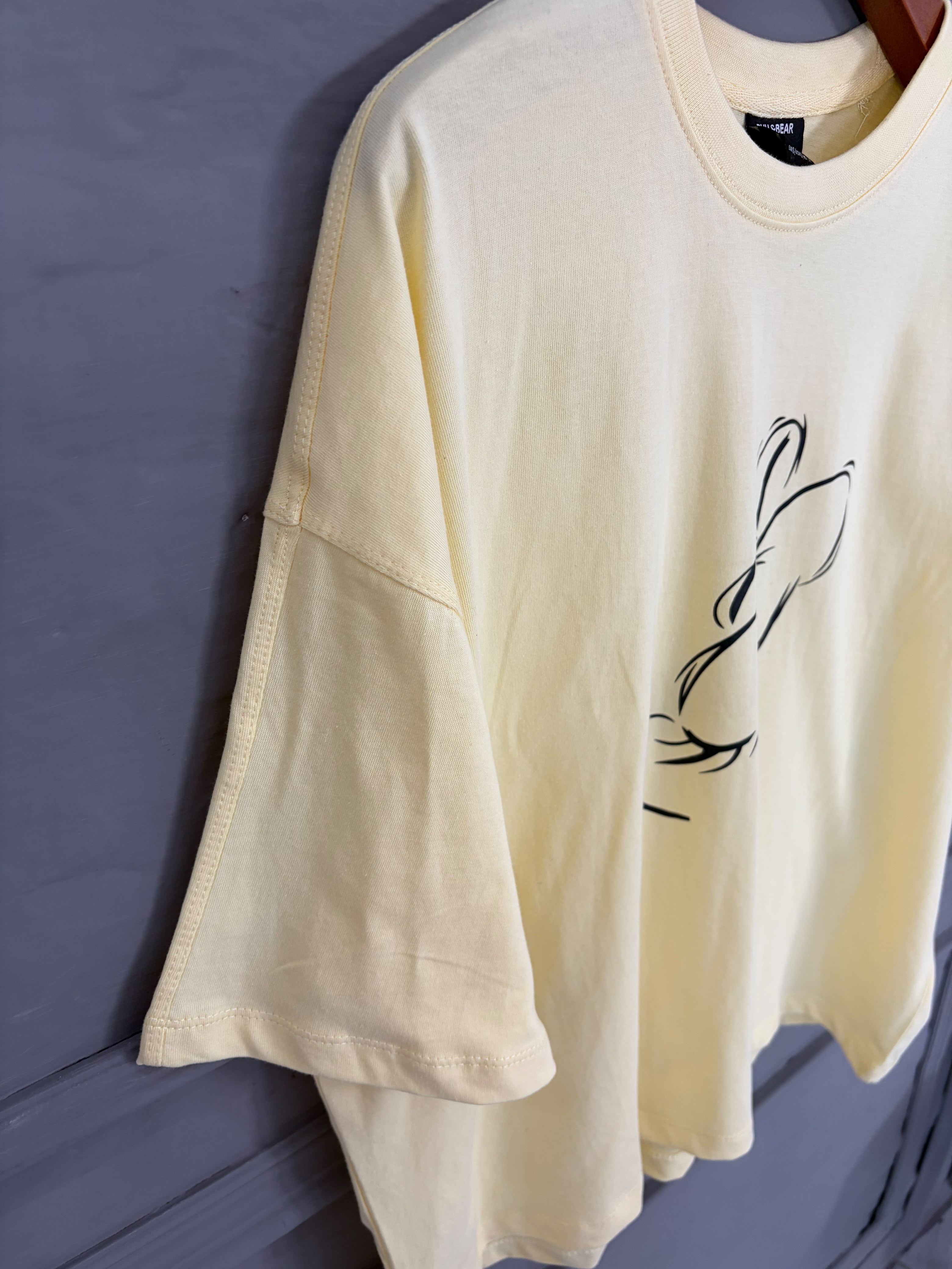 Ivory Sketch Bow Oversized Tee