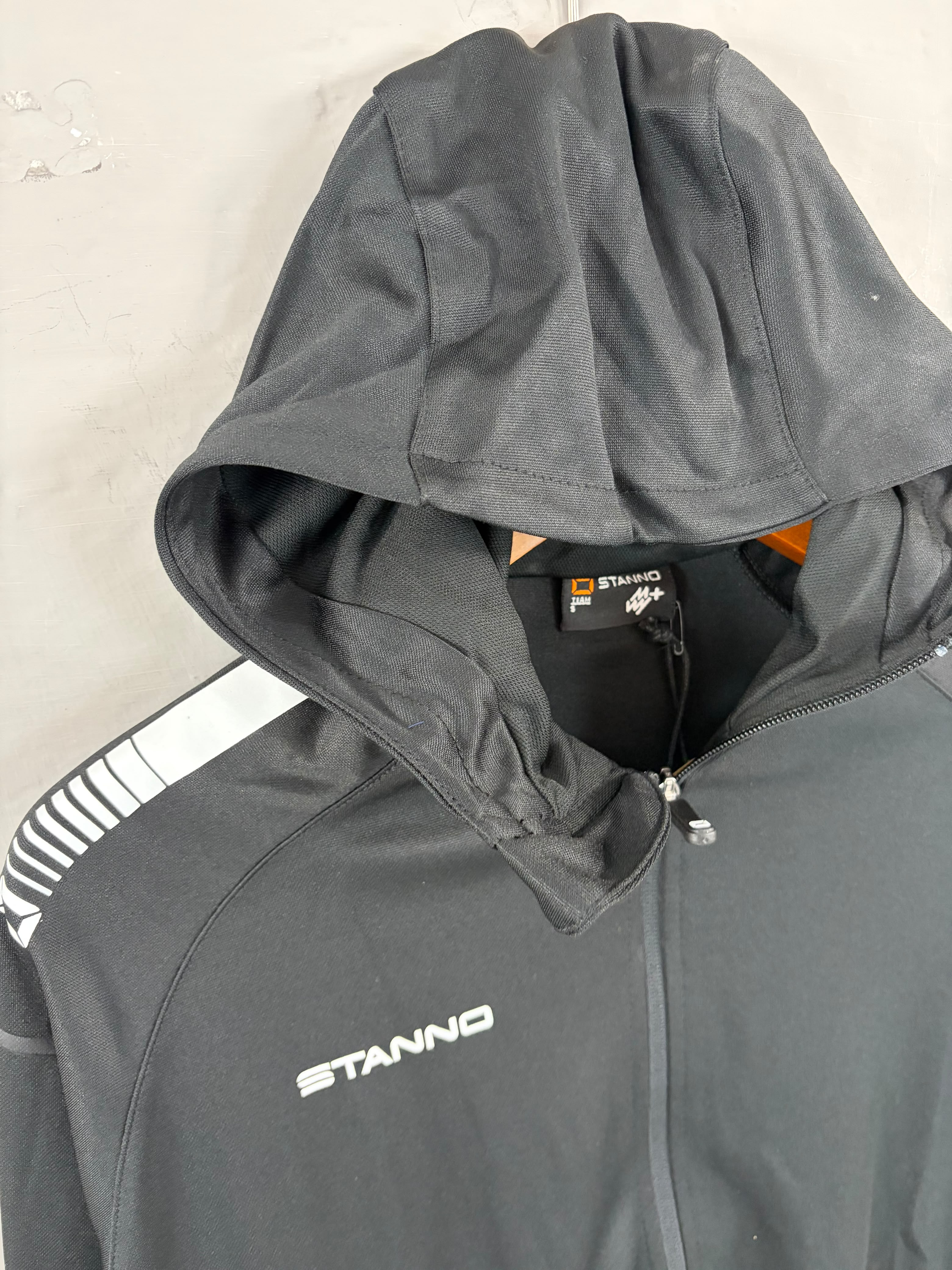 SportEdge Hooded Jacket