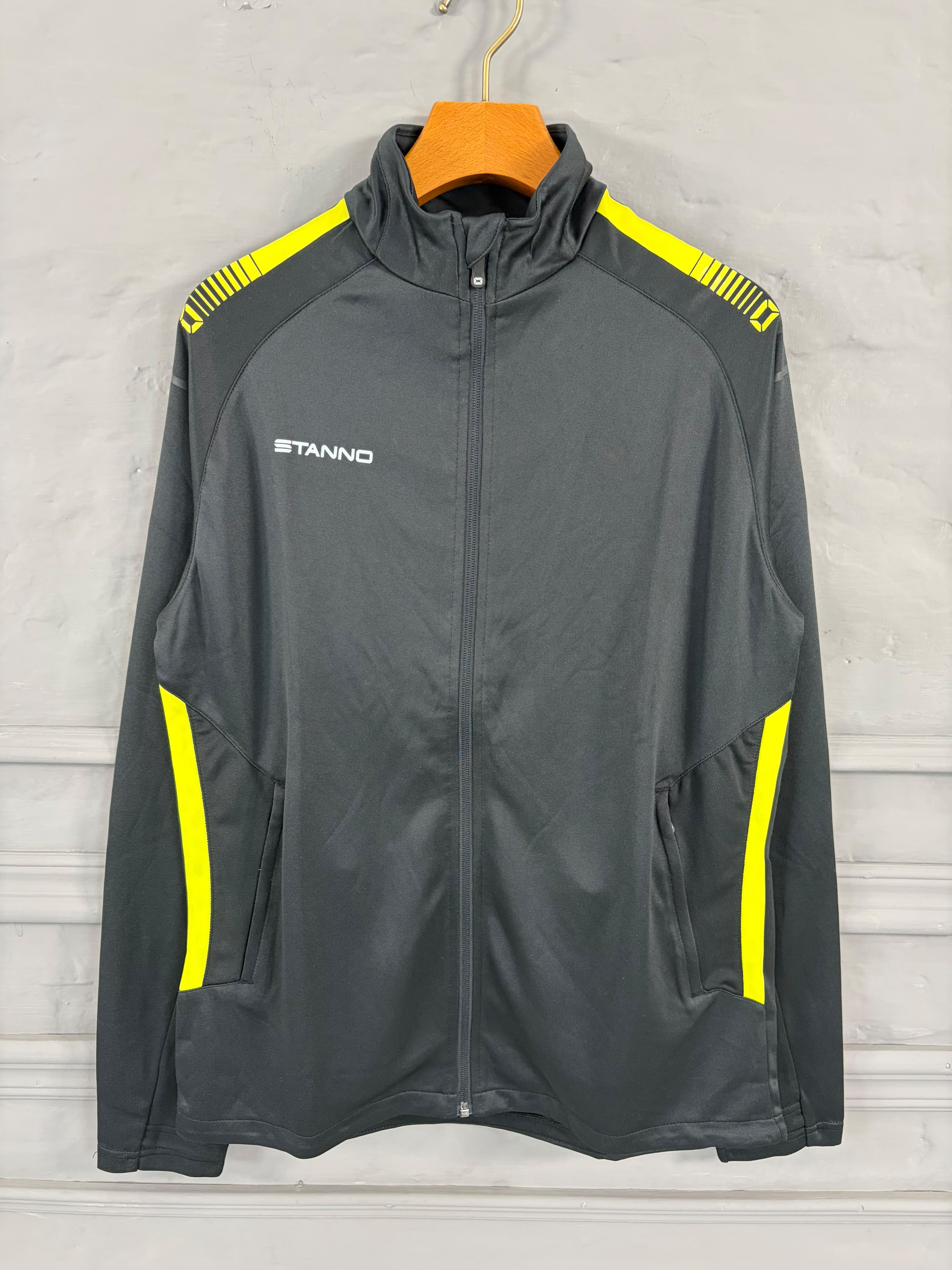 Boys Dynamic Performance Top
