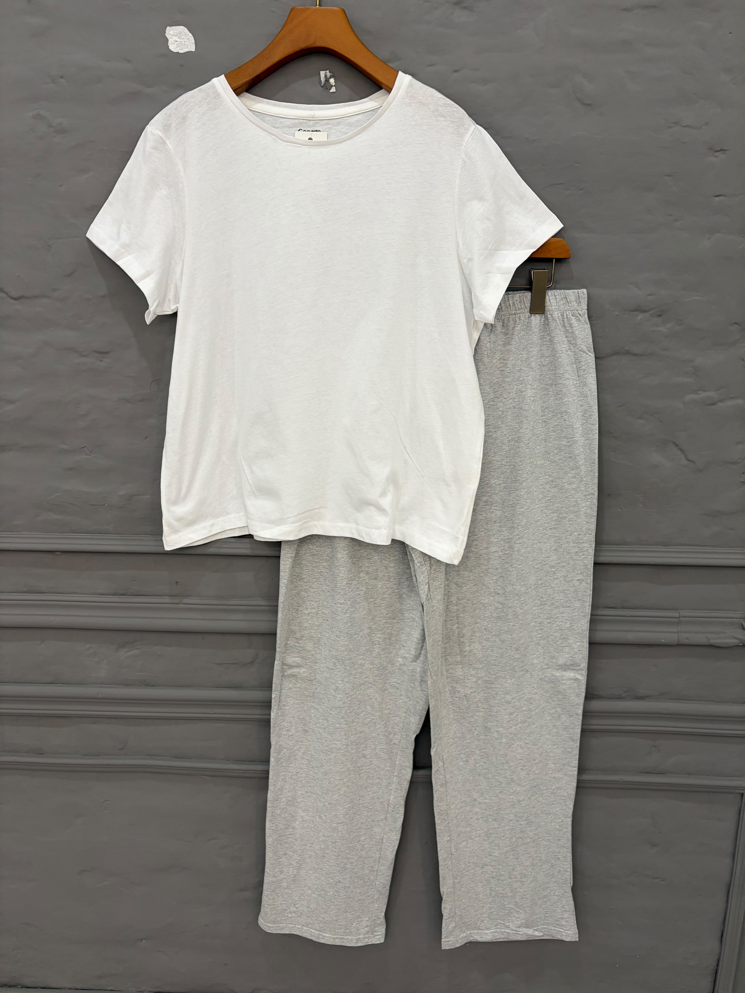 Minimal Comfort Set