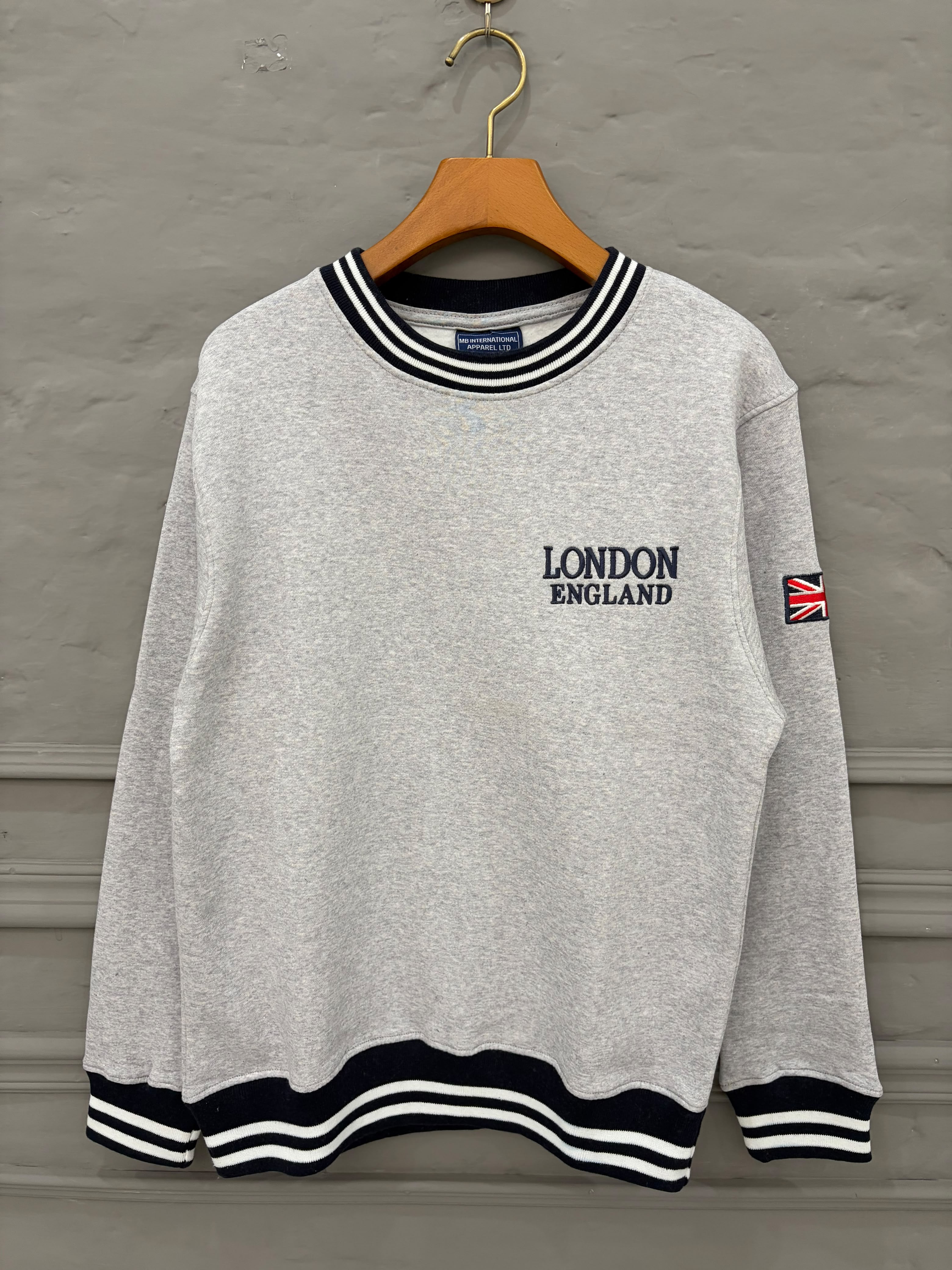 Men’s Classic Streetwear Sweatshirt
